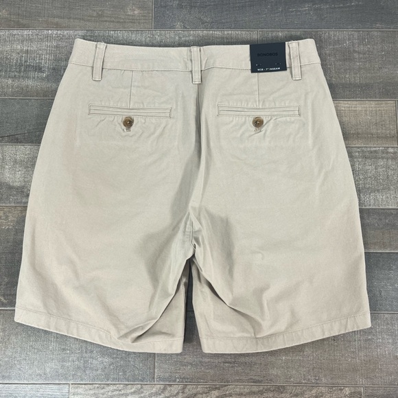 Bonobos Standard 7 Inch Shorts - Picture 3 of 12